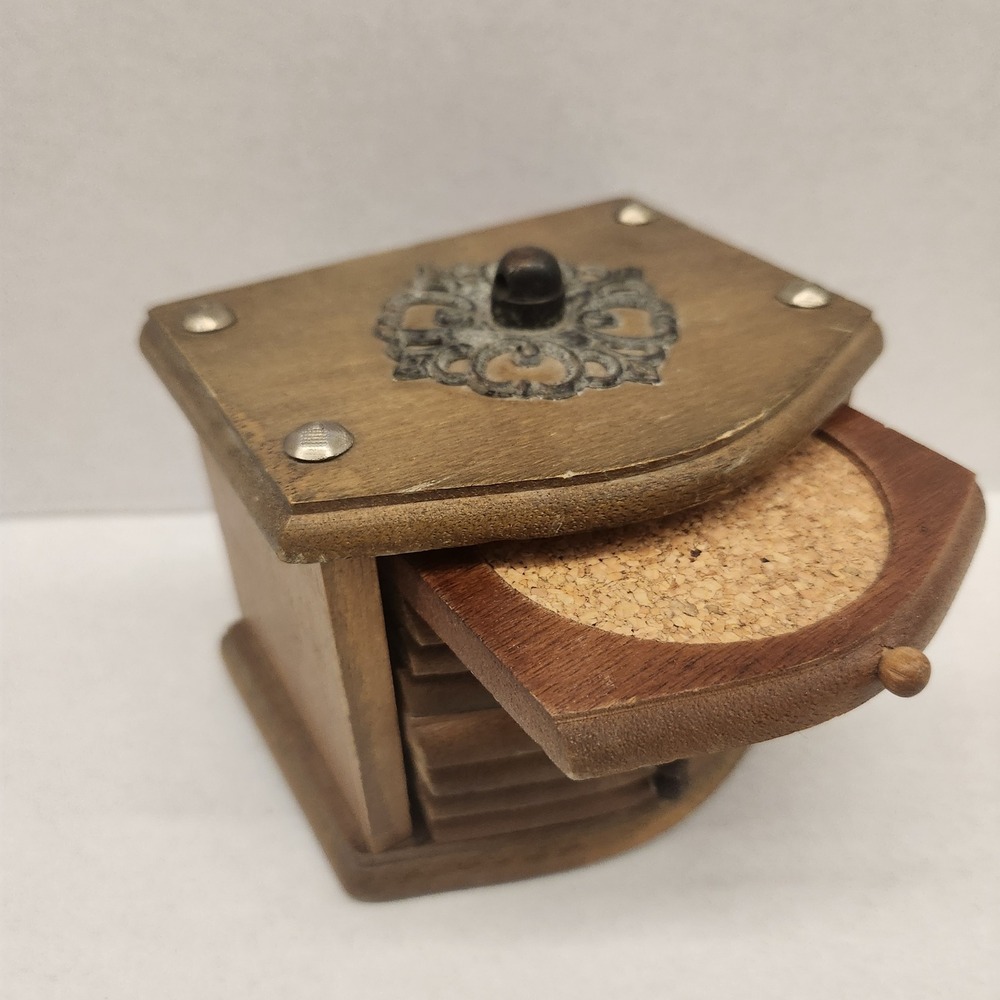 Vintage Wood Coaster Set‎ with Holder Cork Bottoms Home Decor Barware